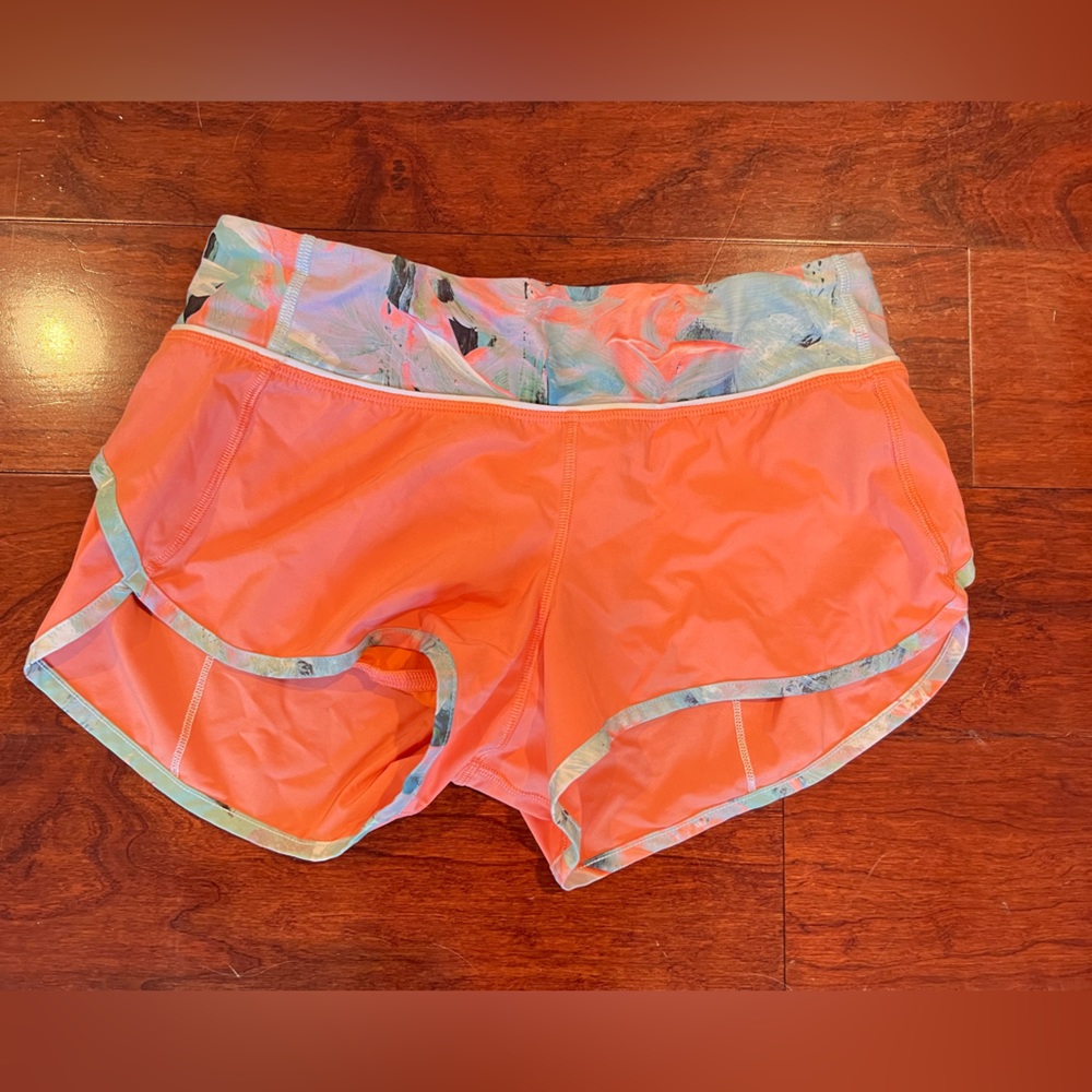 Lululemon speed shorts sz 4